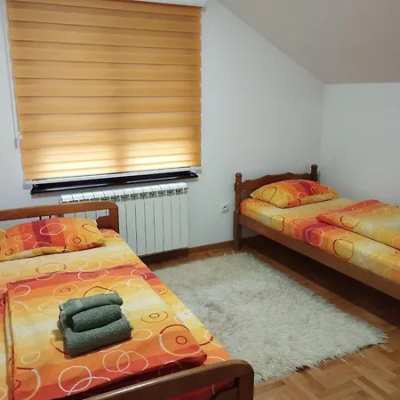 Stan Apartment *