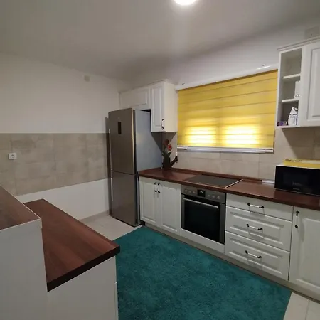 Apartment Stan Ledine